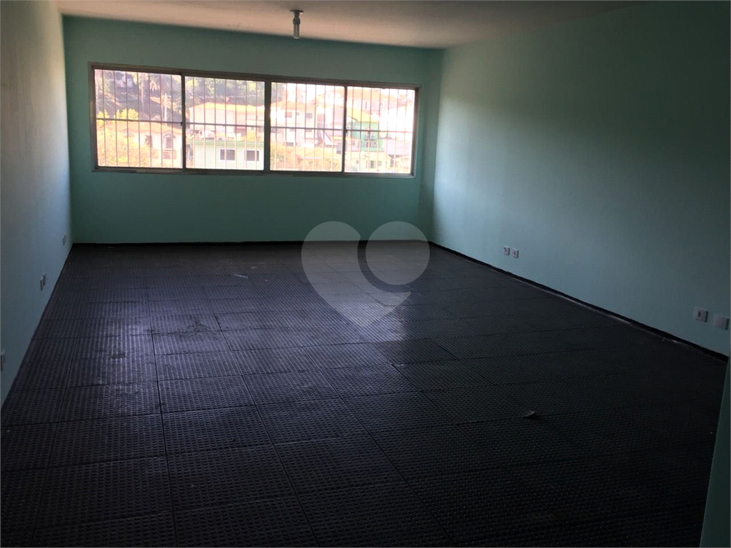 PRÉDIO INTEIRO em PIRITUBA