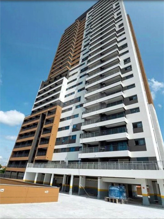 APARTAMENTO em PENHA