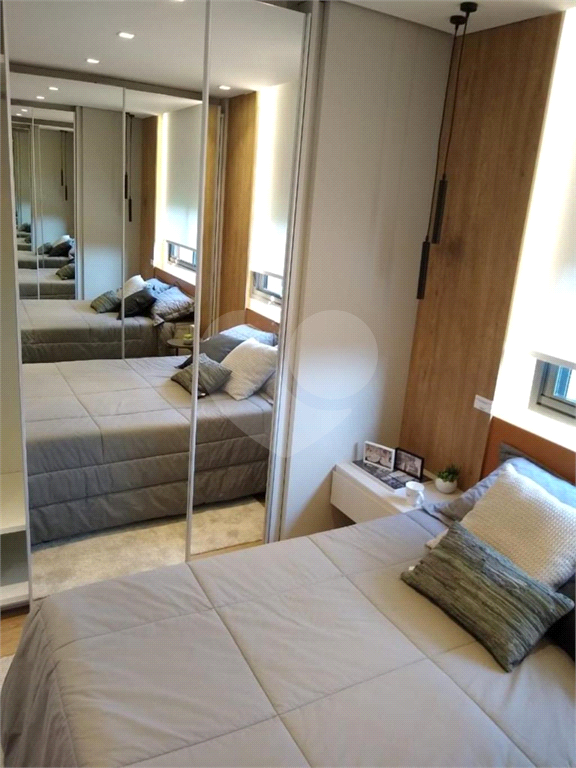 APARTAMENTO em PENHA