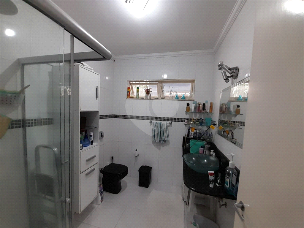 Sobrado Alto Santana 234 mts Terreno 190m2  4dormit sendo 1 suite -3wcs - 2salas - 3 vagas.