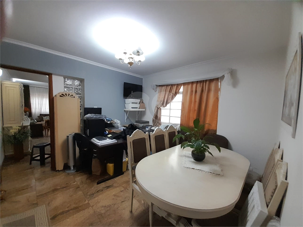 Sobrado Alto Santana 234 mts Terreno 190m2  4dormit sendo 1 suite -3wcs - 2salas - 3 vagas.