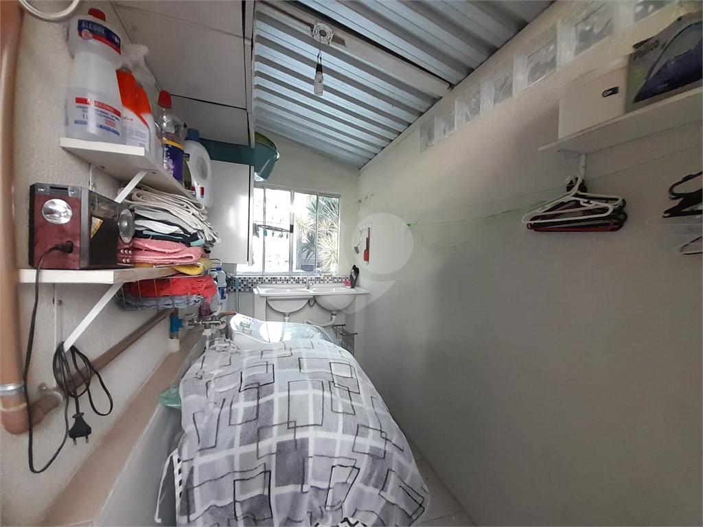 Sobrado Alto Santana 234 mts Terreno 190m2  4dormit sendo 1 suite -3wcs - 2salas - 3 vagas.