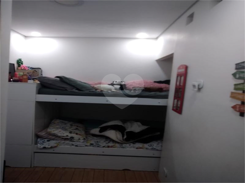 Sobrado à venda com 4 quartos, 97m² - Foto 32