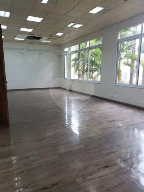 MAGNIFICO PRÉDIO COMERCIAL  PARA ALUGAR 1650M² MOEMA