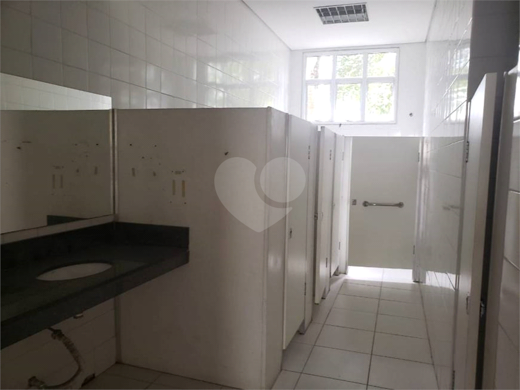 MAGNIFICO PRÉDIO COMERCIAL  PARA ALUGAR 1650M² MOEMA