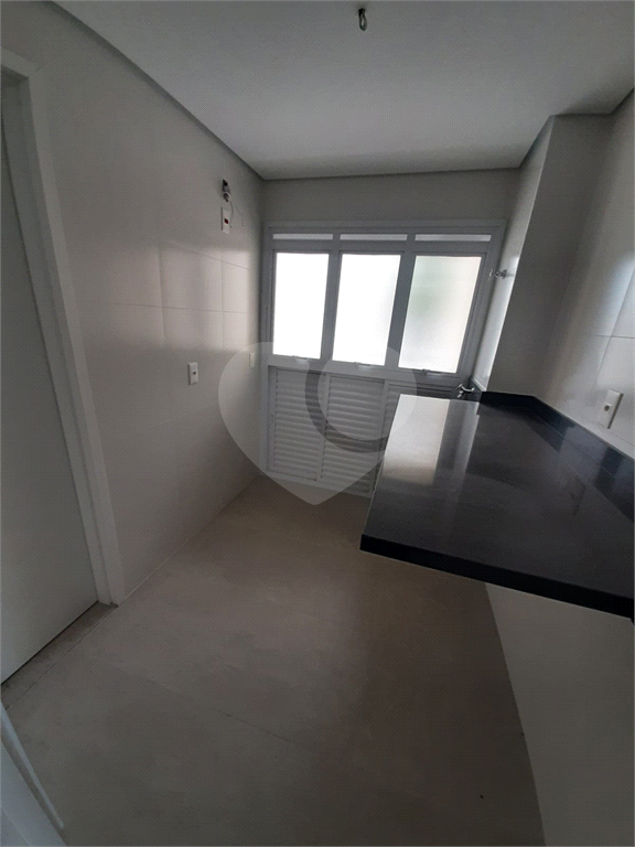 APARTAMENTO em SANTANA