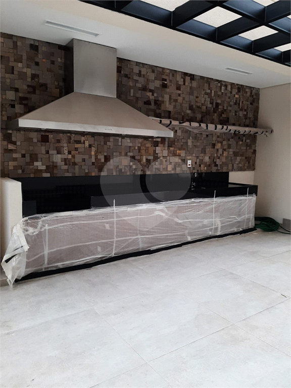 APARTAMENTO em SANTANA