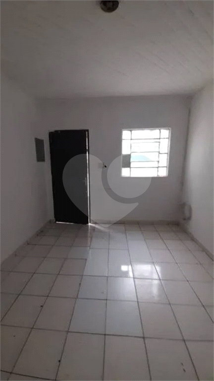 CASA PARA RENDA A VENDA