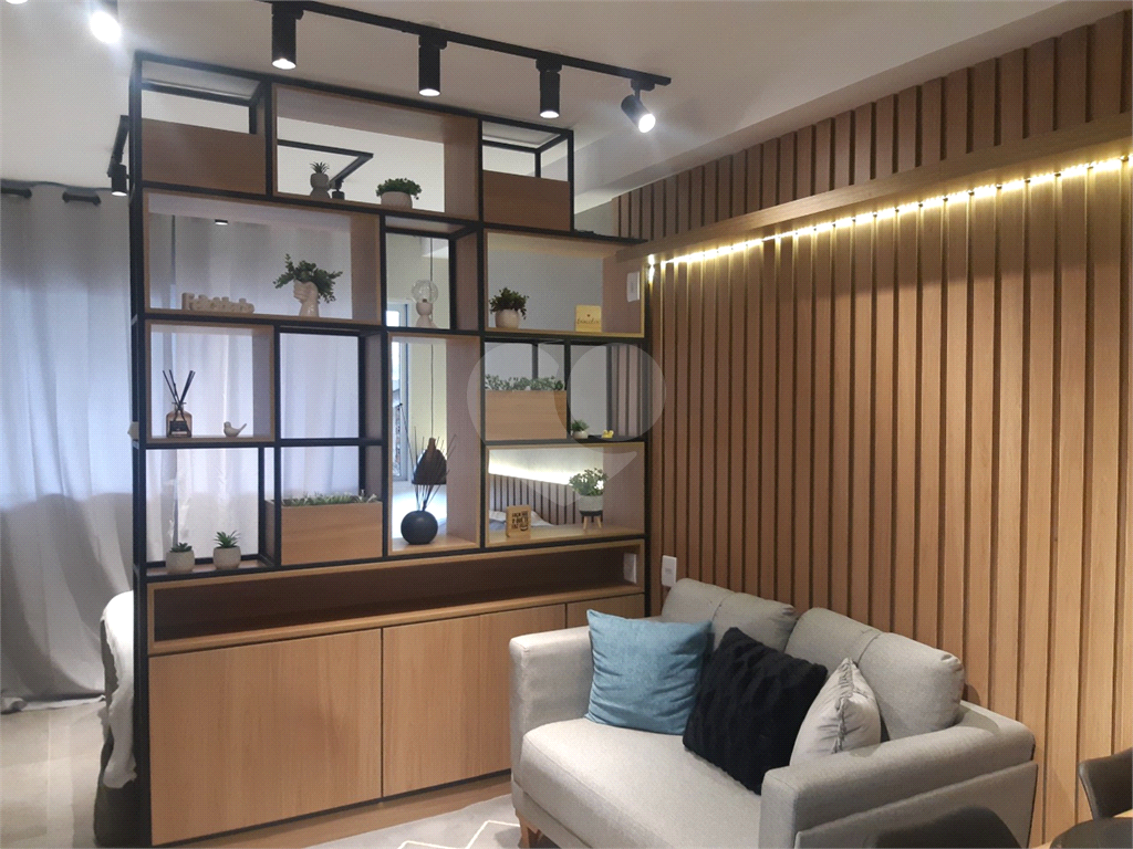 Apartamento com 01 dormitório ao lado Metro Tucuruvi