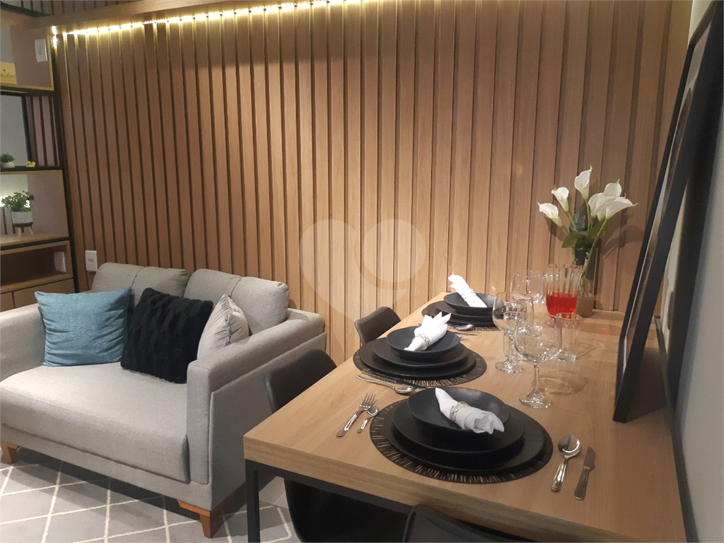 Apartamento com 01 dormitório ao lado Metro Tucuruvi
