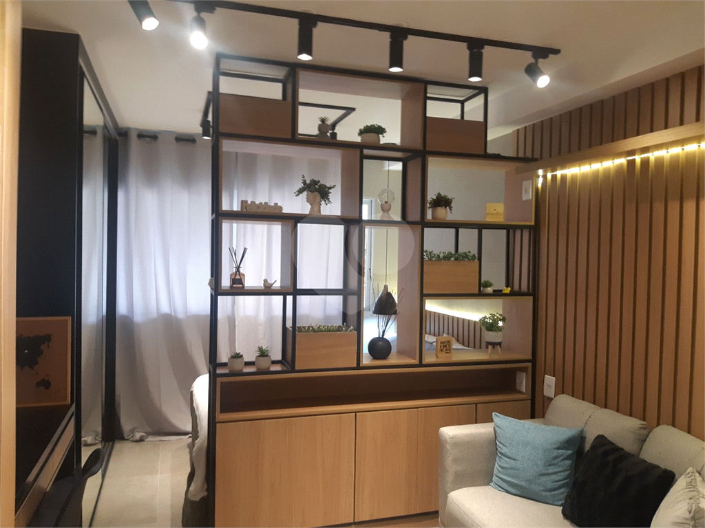 Apartamento com 01 dormitório ao lado Metro Tucuruvi