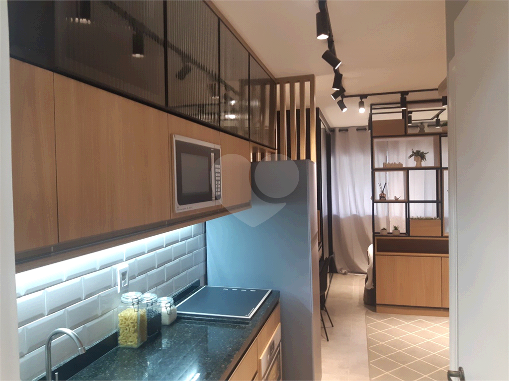 Apartamento com 01 dormitório ao lado Metro Tucuruvi