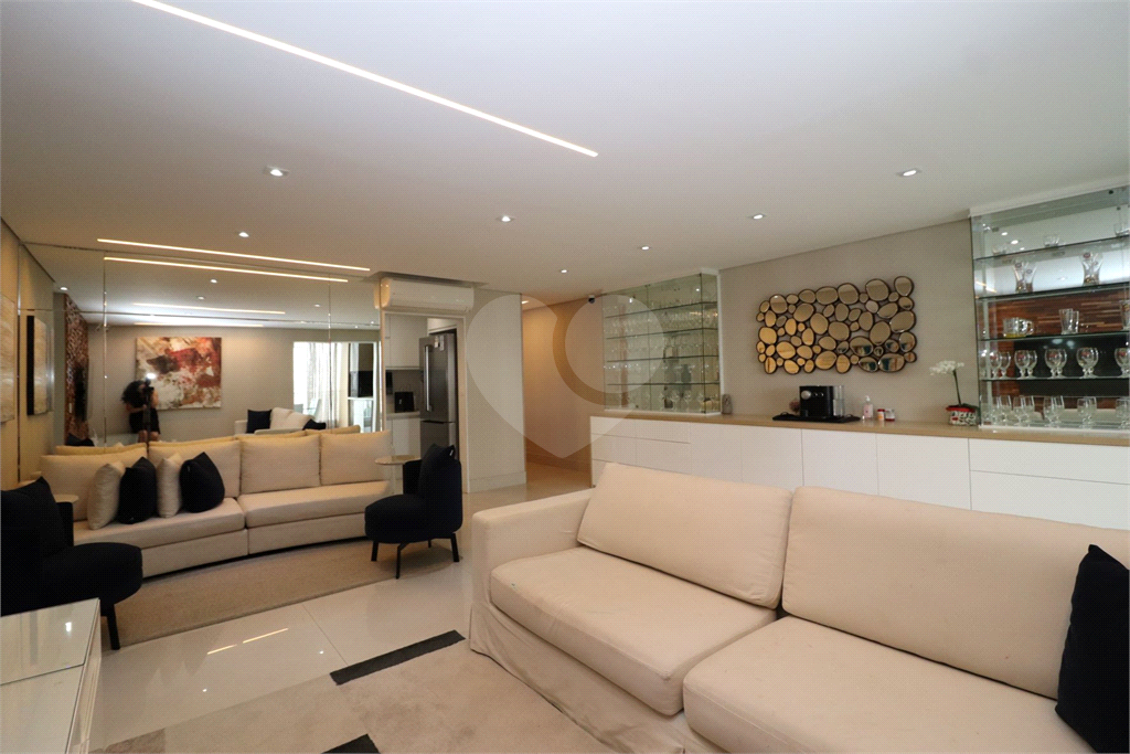 Lauzane apartamento com 118 m² recém reformado tem 3 quartos 2 vagas e  Varanda Gourmet!!  