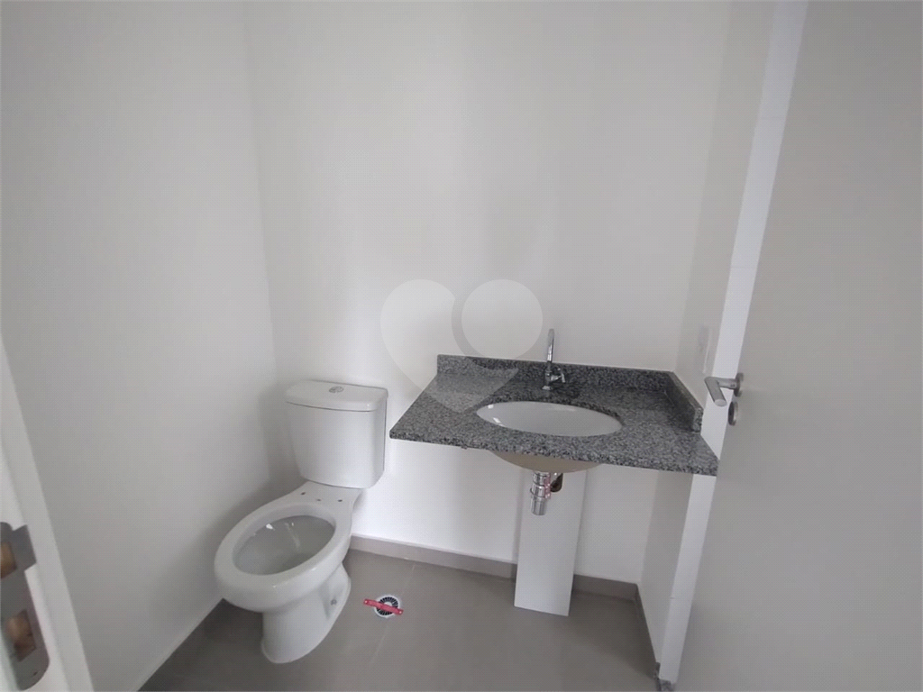 APARTAMENTO em CERQUEIRA CÉSAR
