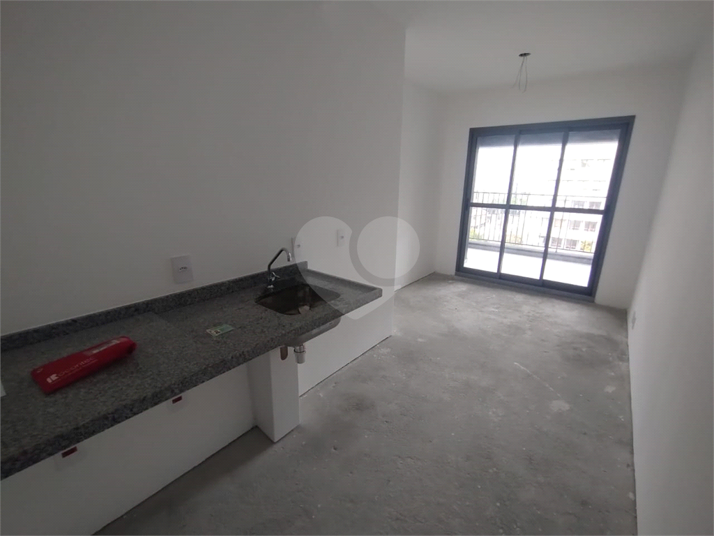 APARTAMENTO em CERQUEIRA CÉSAR
