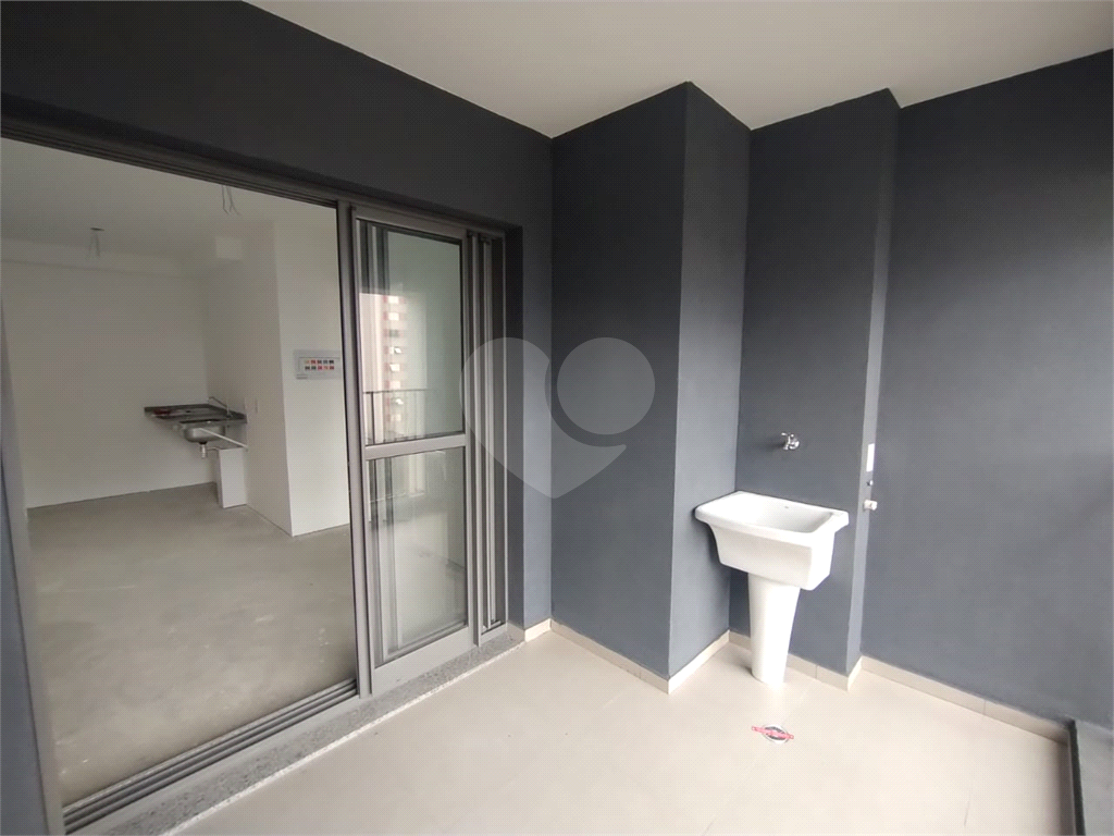 APARTAMENTO em CERQUEIRA CÉSAR