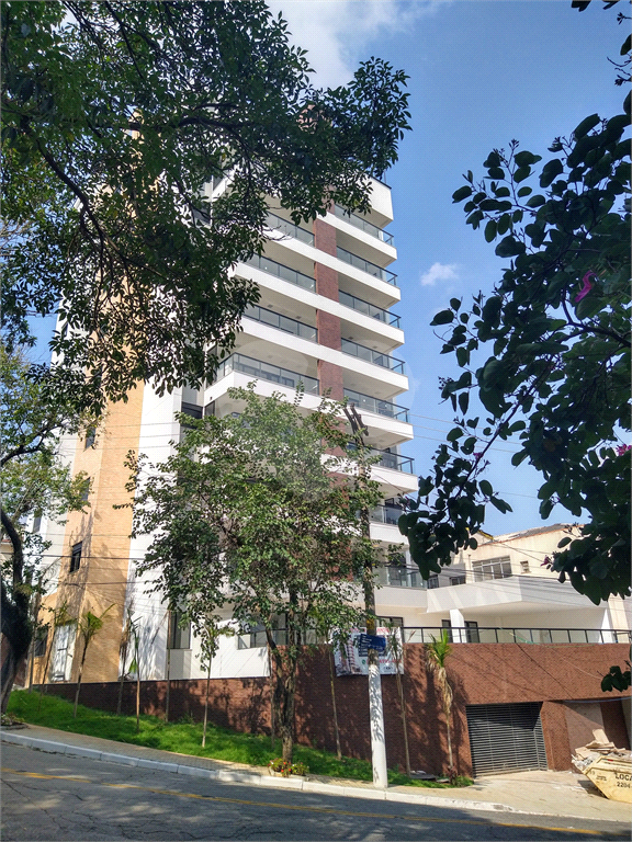 Apto novo no Jd São Paulo com varanda 