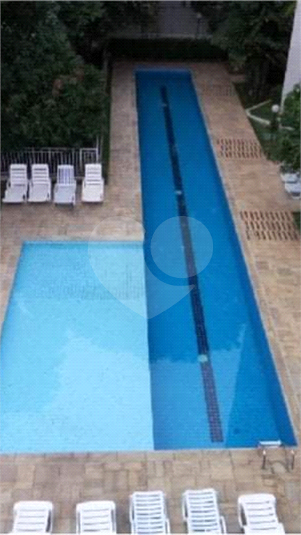 APARTAMENTO em PARQUE NOVO MUNDO