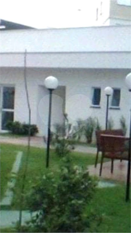 APARTAMENTO em PARQUE NOVO MUNDO