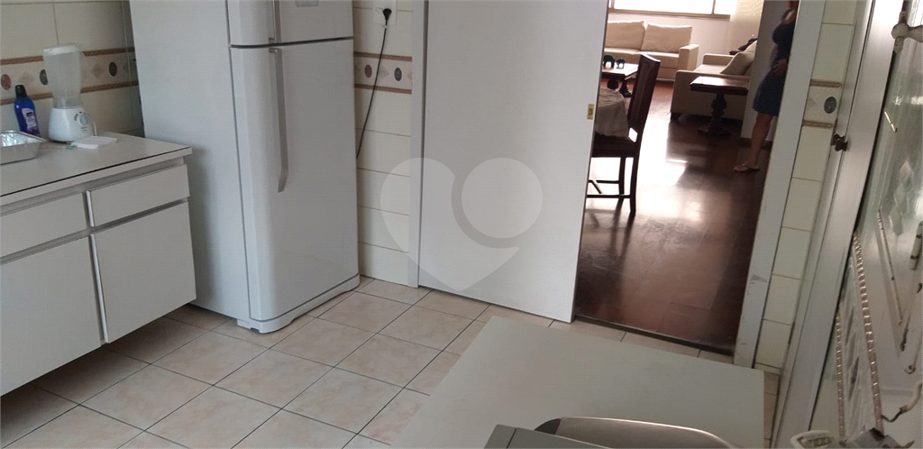 Apartamento de 167m2, ao lado da Avenida Paulista