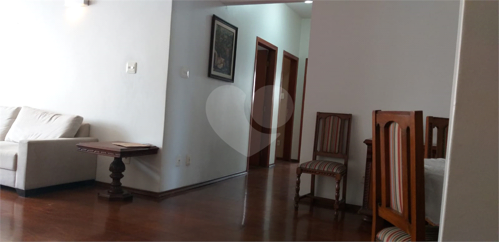 Apartamento de 167m2, ao lado da Avenida Paulista