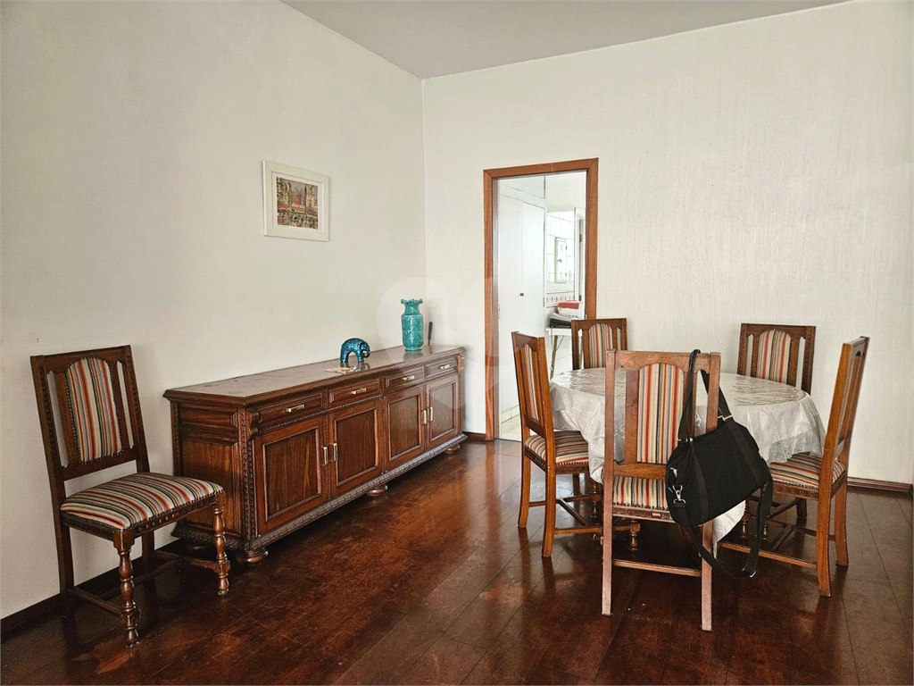 Apartamento de 167m2, ao lado da Avenida Paulista