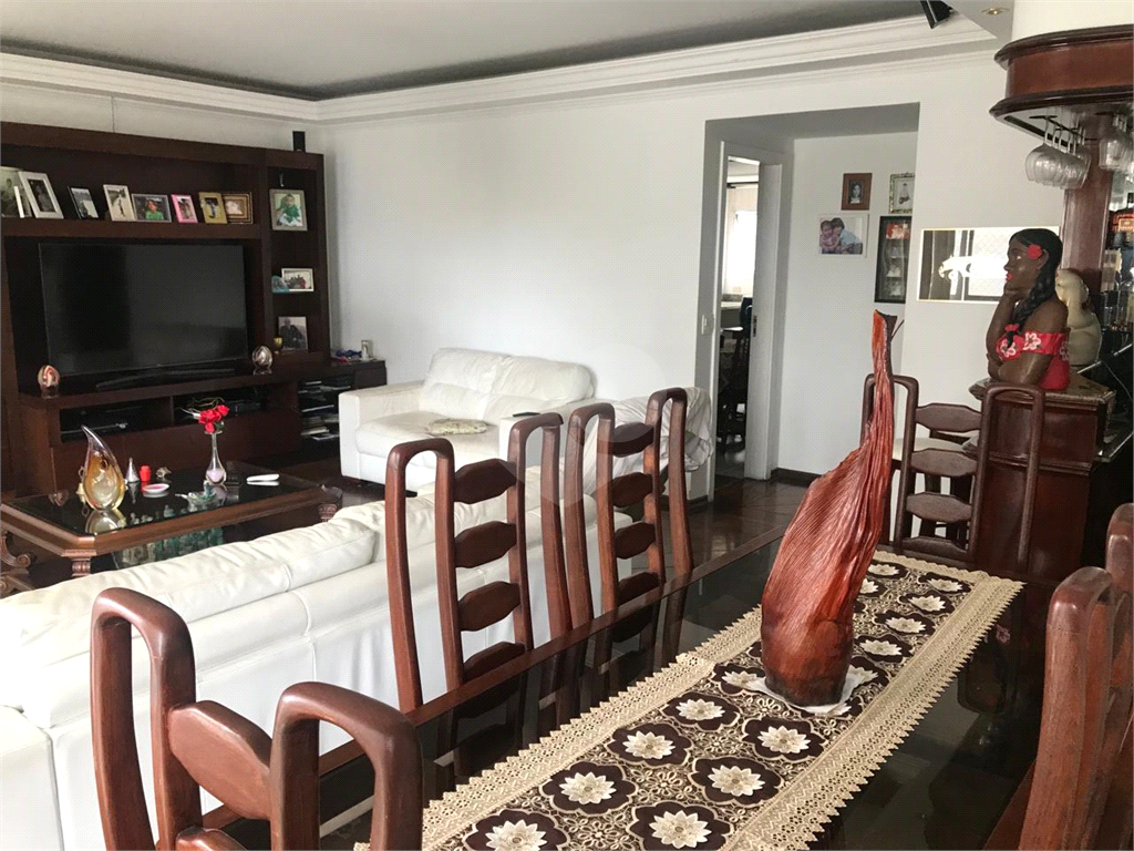 METRÕ SÃO JUDAS - 4 DORMS COM 168 M² 