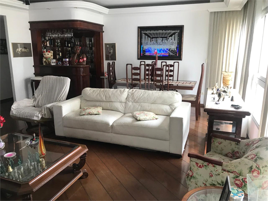 METRÕ SÃO JUDAS - 4 DORMS COM 168 M² 