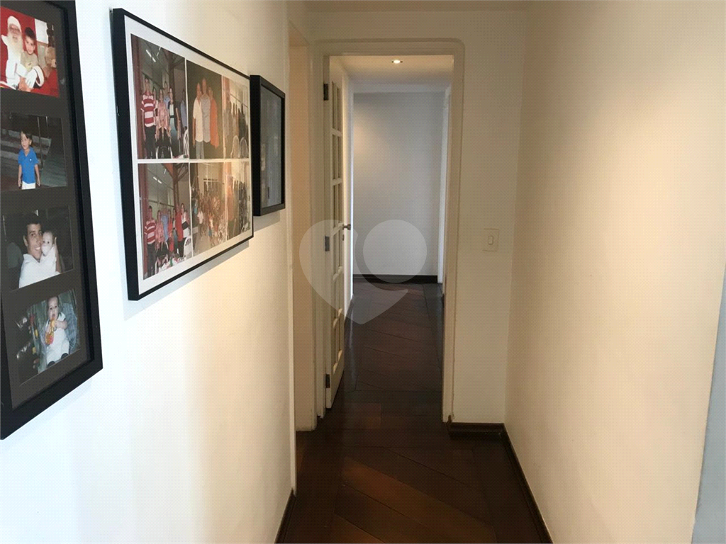 METRÕ SÃO JUDAS - 4 DORMS COM 168 M² 