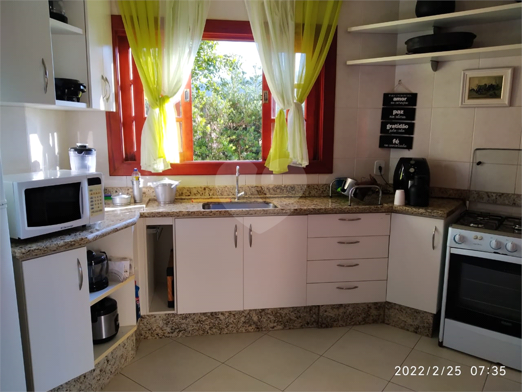 Casa de Condomínio à venda com 4 quartos, 300m² - Foto 7