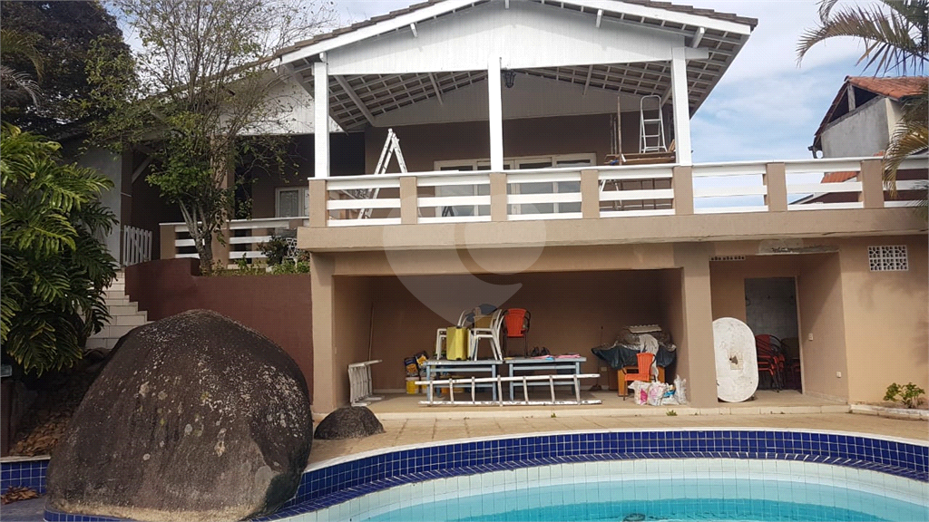 Casa de Condomínio à venda com 3 quartos, 326m² - Foto 15