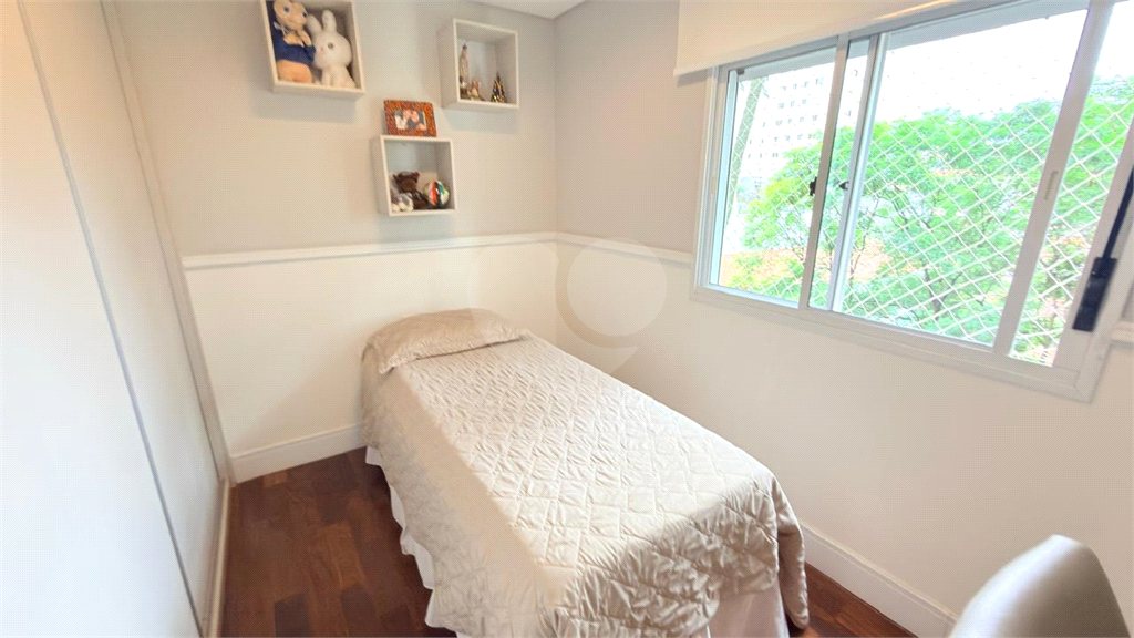 APARTAMENTO em SANTANA