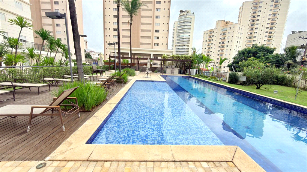 APARTAMENTO em SANTANA