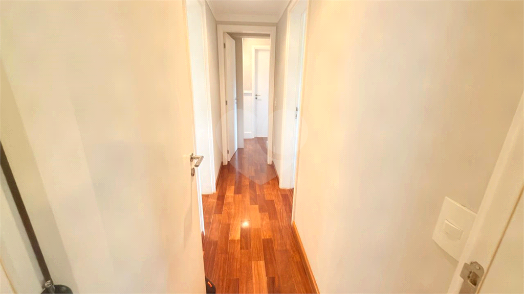 APARTAMENTO em SANTANA