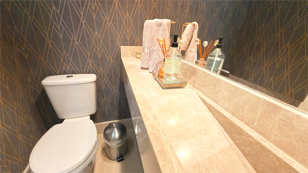APARTAMENTO em SANTANA