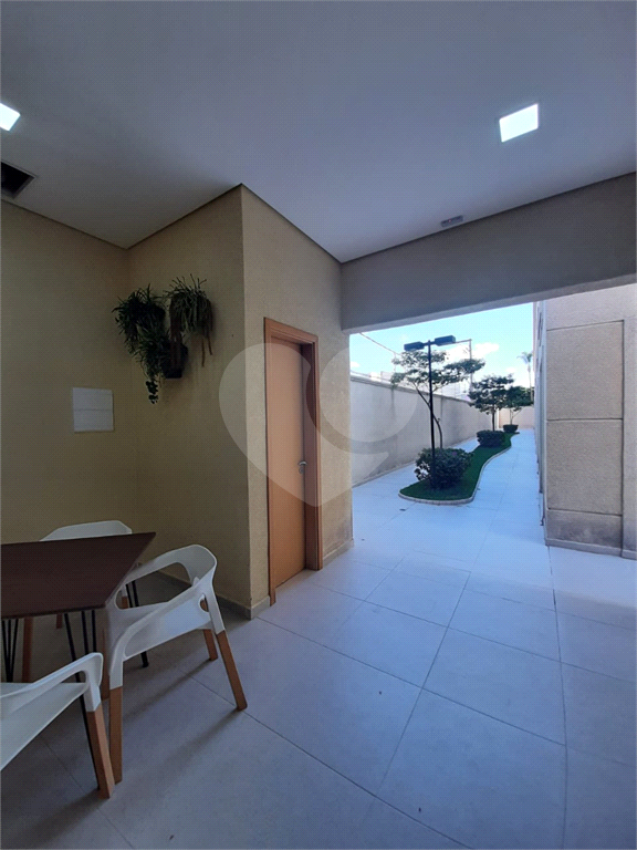 APARTAMENTO em SANTANA