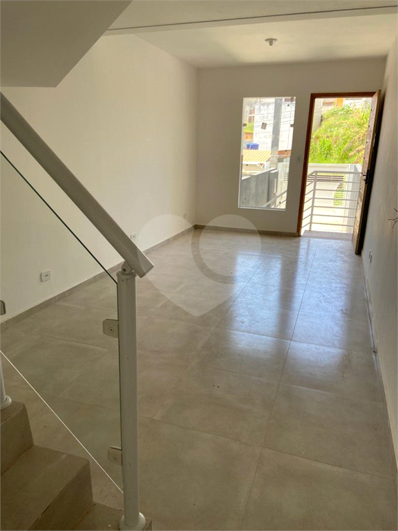 Sobrado à venda com 2 quartos, 77m² - Foto 4