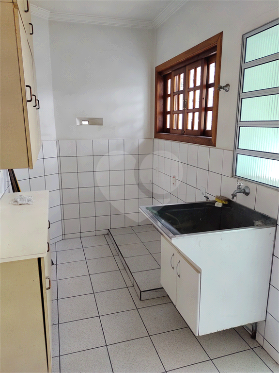 CASA PARA VENDA COM ÁREA CONSTRUÍDA DE 335,1M² EM OSASCO