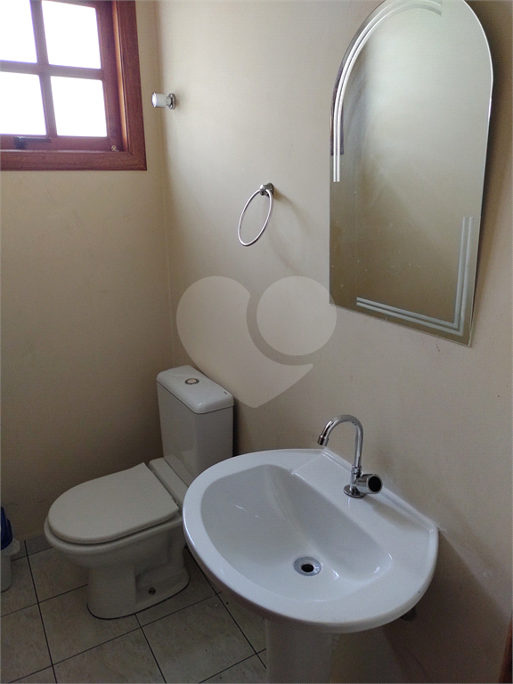 CASA PARA VENDA COM ÁREA CONSTRUÍDA DE 335,1M² EM OSASCO