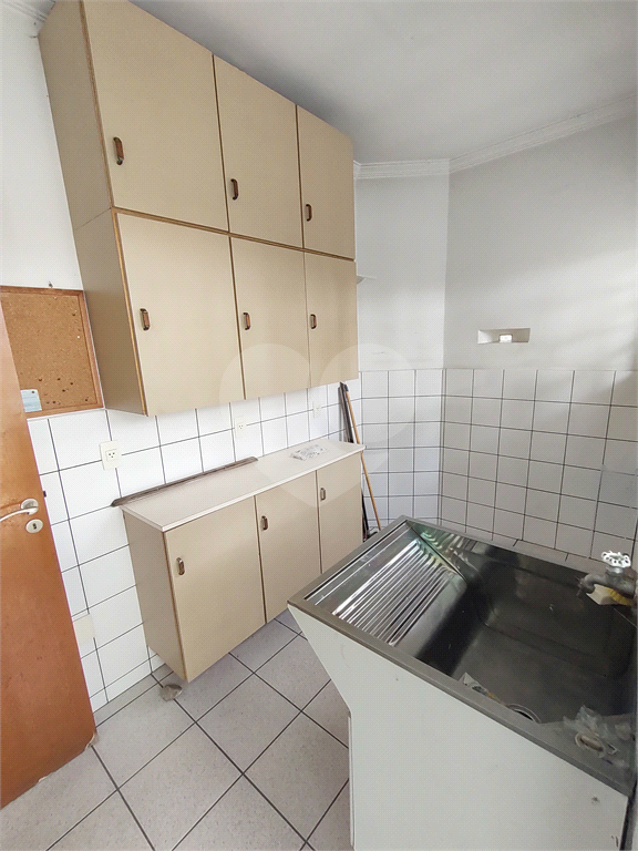 CASA PARA VENDA COM ÁREA CONSTRUÍDA DE 335,1M² EM OSASCO