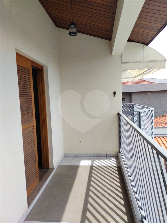 CASA PARA VENDA COM ÁREA CONSTRUÍDA DE 335,1M² EM OSASCO