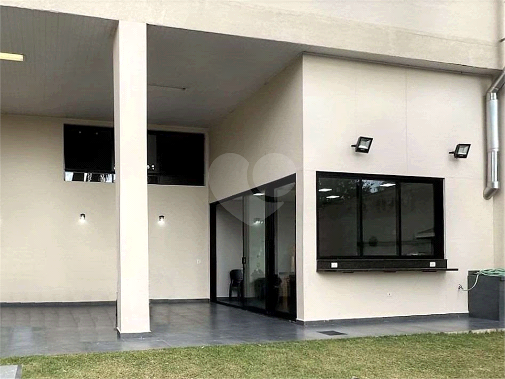 CONDOMÍNIO em CONDOMÍNIO GRANJA VIANA II