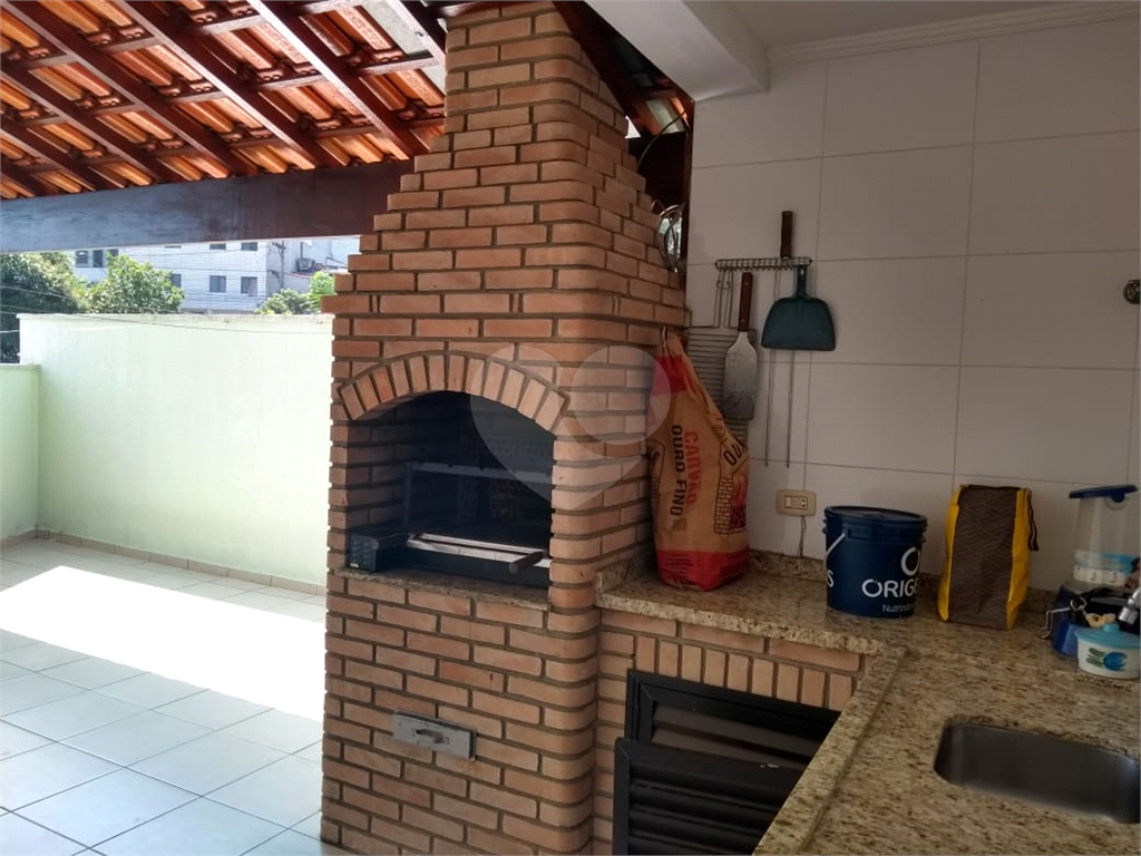 Limão :sobrado três suítes, seis vagas,salão de festas e quintal. Òtima oportunidades!