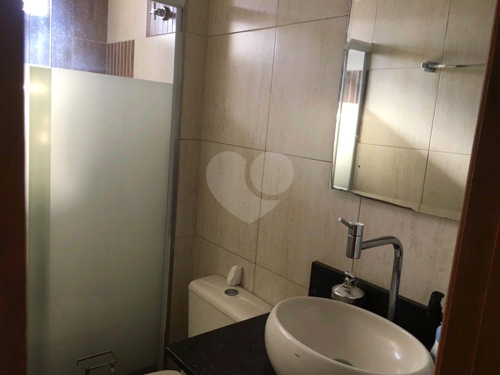 Vende-se apto de 02 dorms e 01 vaga - Freguesia  do Ó