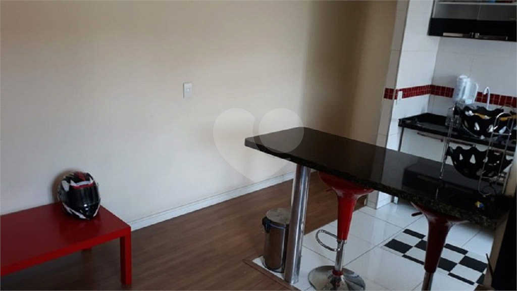 Apartamento à venda com 2 quartos, 58m² - Foto 14