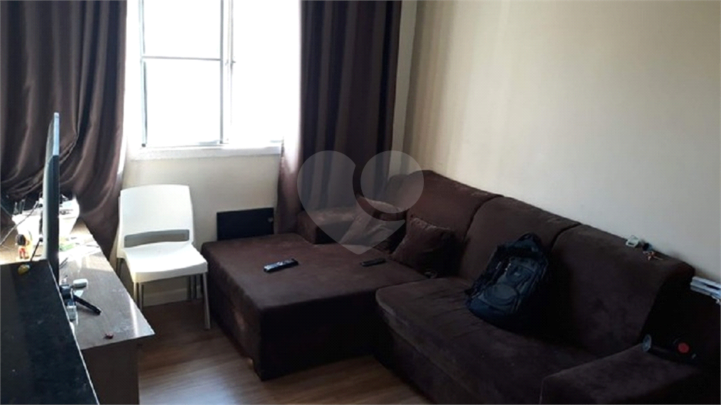 Apartamento à venda com 2 quartos, 58m² - Foto 12