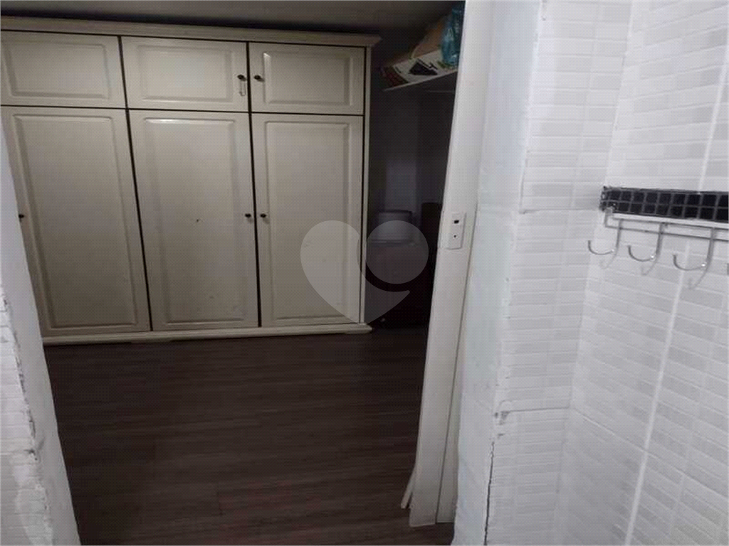 Casa de Condomínio à venda com 3 quartos, 291m² - Foto 19