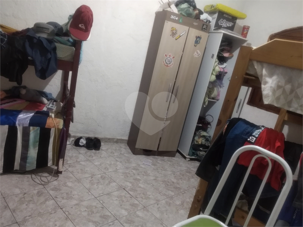 Casa com 03 dormitórios e 2 vagas proximo ao metrô - Vila Guilhermina