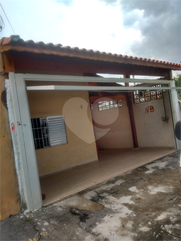 Casa com 03 dormitórios e 2 vagas proximo ao metrô - Vila Guilhermina