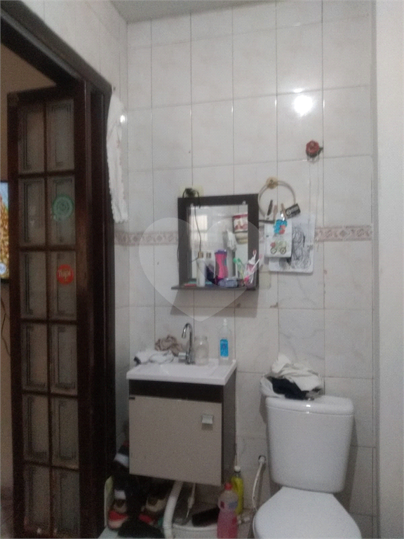 Casa com 03 dormitórios e 2 vagas proximo ao metrô - Vila Guilhermina
